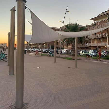 דירות לידו די אוסטיה Bilocale A Due Passi Dal Porto E Dal Mare מראה חיצוני תמונה