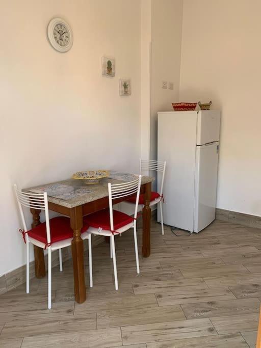 דירות לידו די אוסטיה Bilocale A Due Passi Dal Porto E Dal Mare מראה חיצוני תמונה